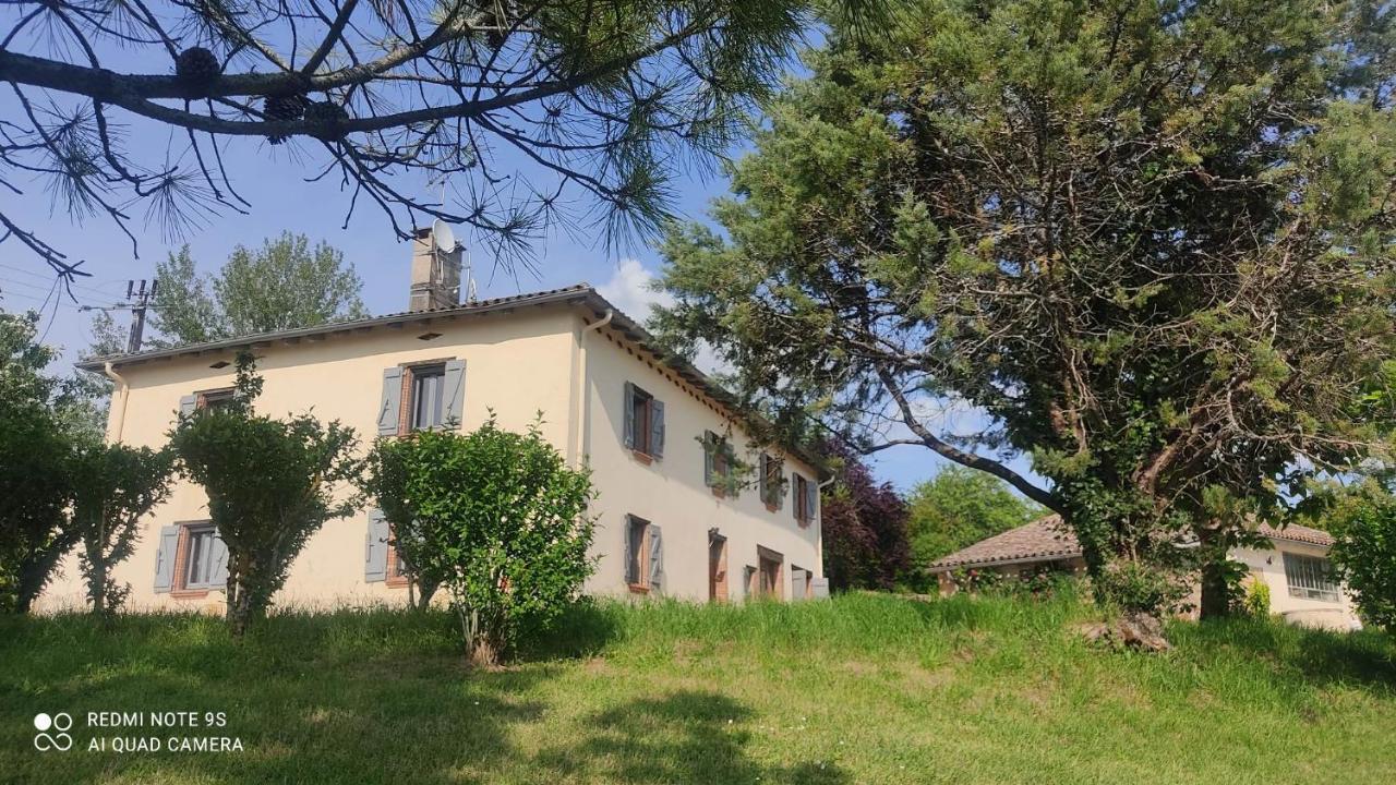 فيلا Ferme Du Bois Du Pouget La Salvetat-Belmontet المظهر الخارجي الصورة